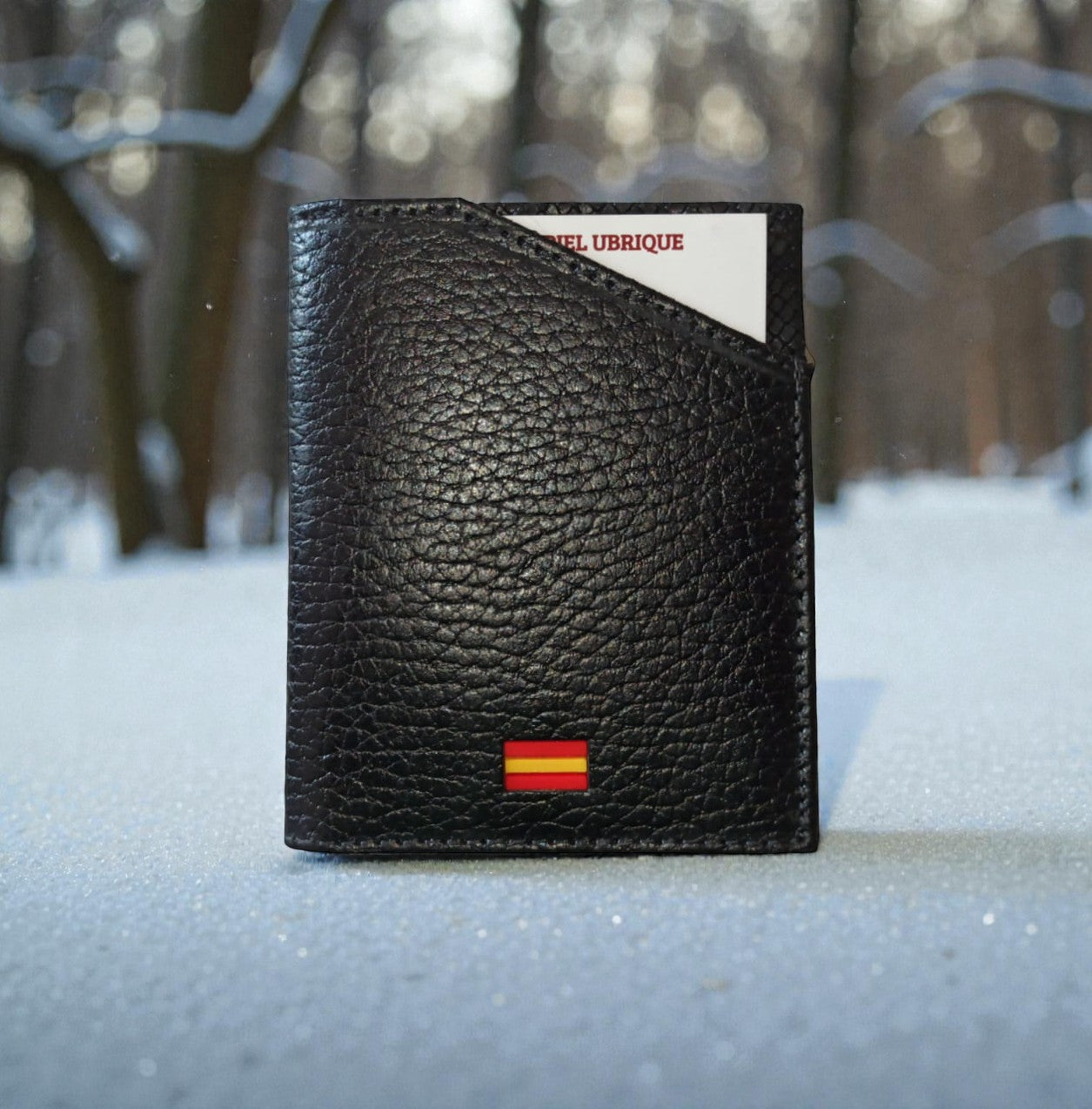 CARTERA PIEL NEGRA. TAMAÑO REDUCIDO